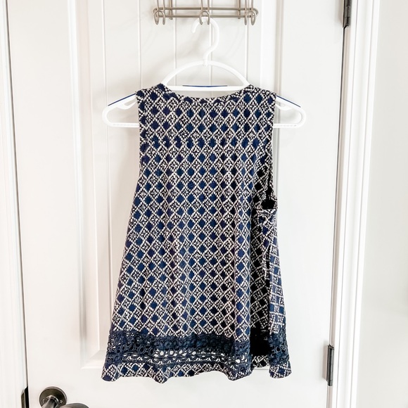 Loft Navy Diamond Graphic Tank Top Embroidered Hem Size Large - Picture 2 of 7